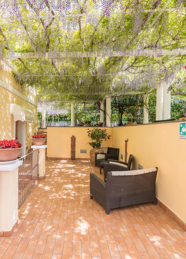 Hotel Antica 3*